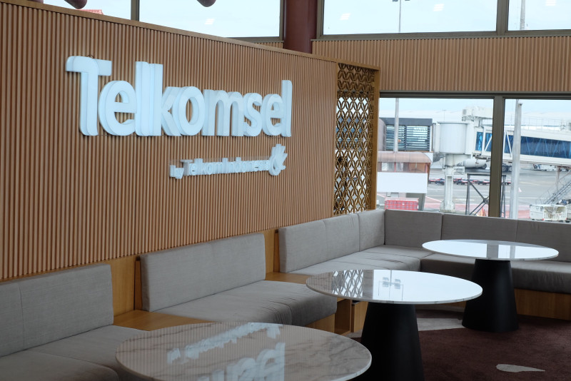 Warta Ekonomi: Fasilitas Palmeera Lounge Setara Hotel Bintang Lima